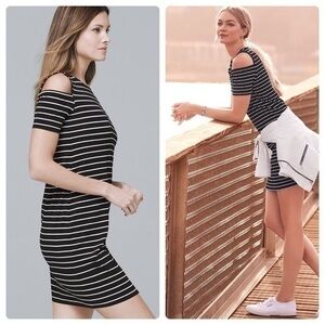 White House Black Market black white stripe cold shoulder shift dress XS QQ17